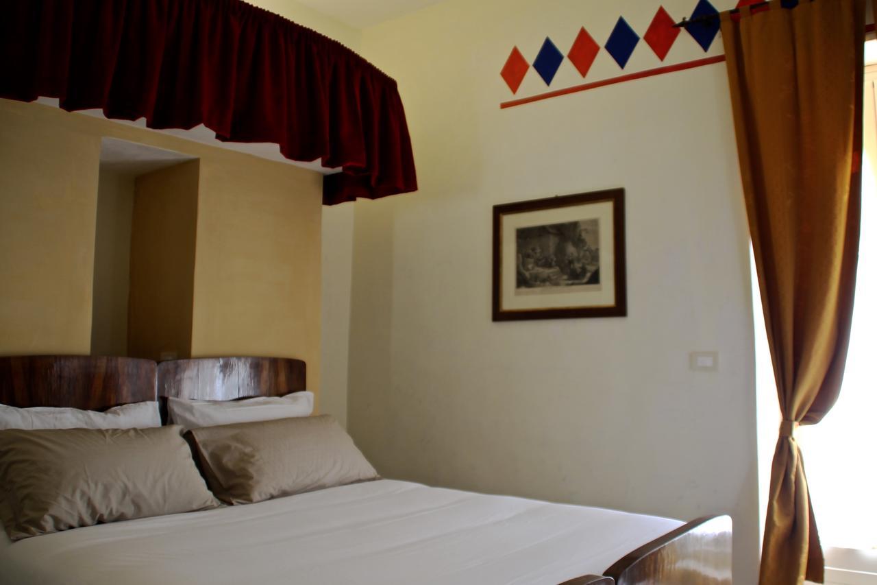 Bed & Breakfast Antica Corte Del Castello 3*