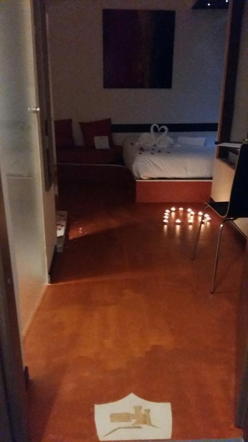 Bed & Breakfast Antica Corte Del Castello 3*
